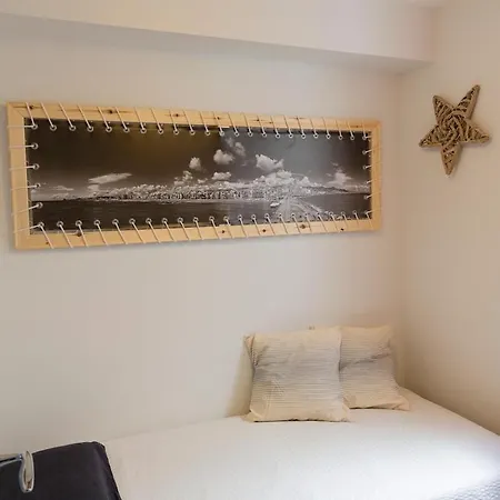 Сasa de vacaciones Stunning Sea Views Over Marina With Swimming Pool Sitges