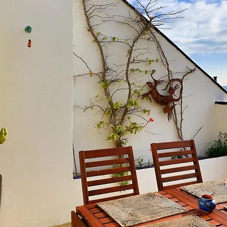 Stunning Sea Views Over Marina With Swimming Pool *